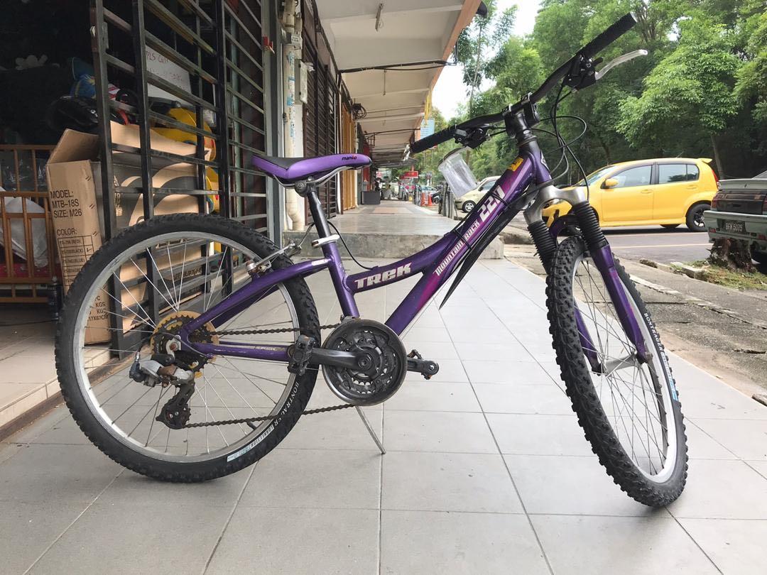 Trek 220 on sale mountain track purple