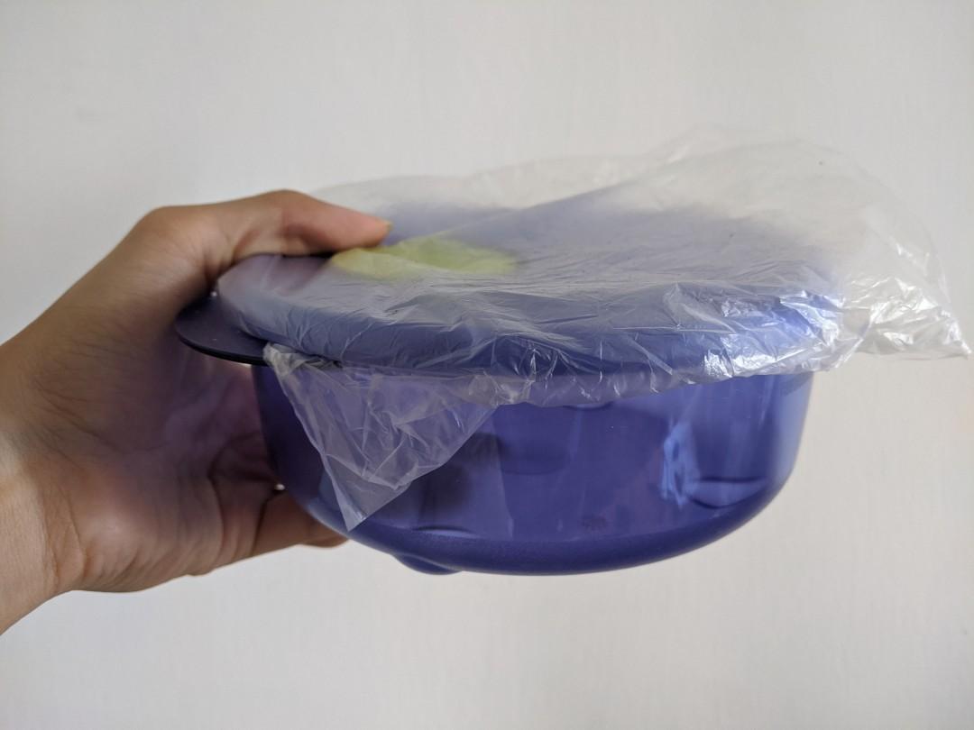 Reusable Lunch Box | Genuine Tupperware (Rock N Serve Round set ...