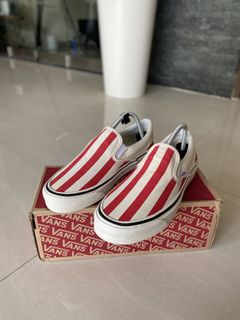 (Category: ) located in . Submitted by boxofsneakers (Listing ID 1034475273, Image 1). Description: .