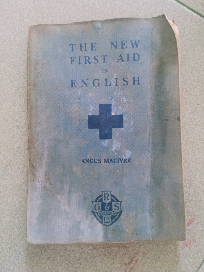 Vintage Book, The New First Aid in English by Angus Maciver., Hobbies