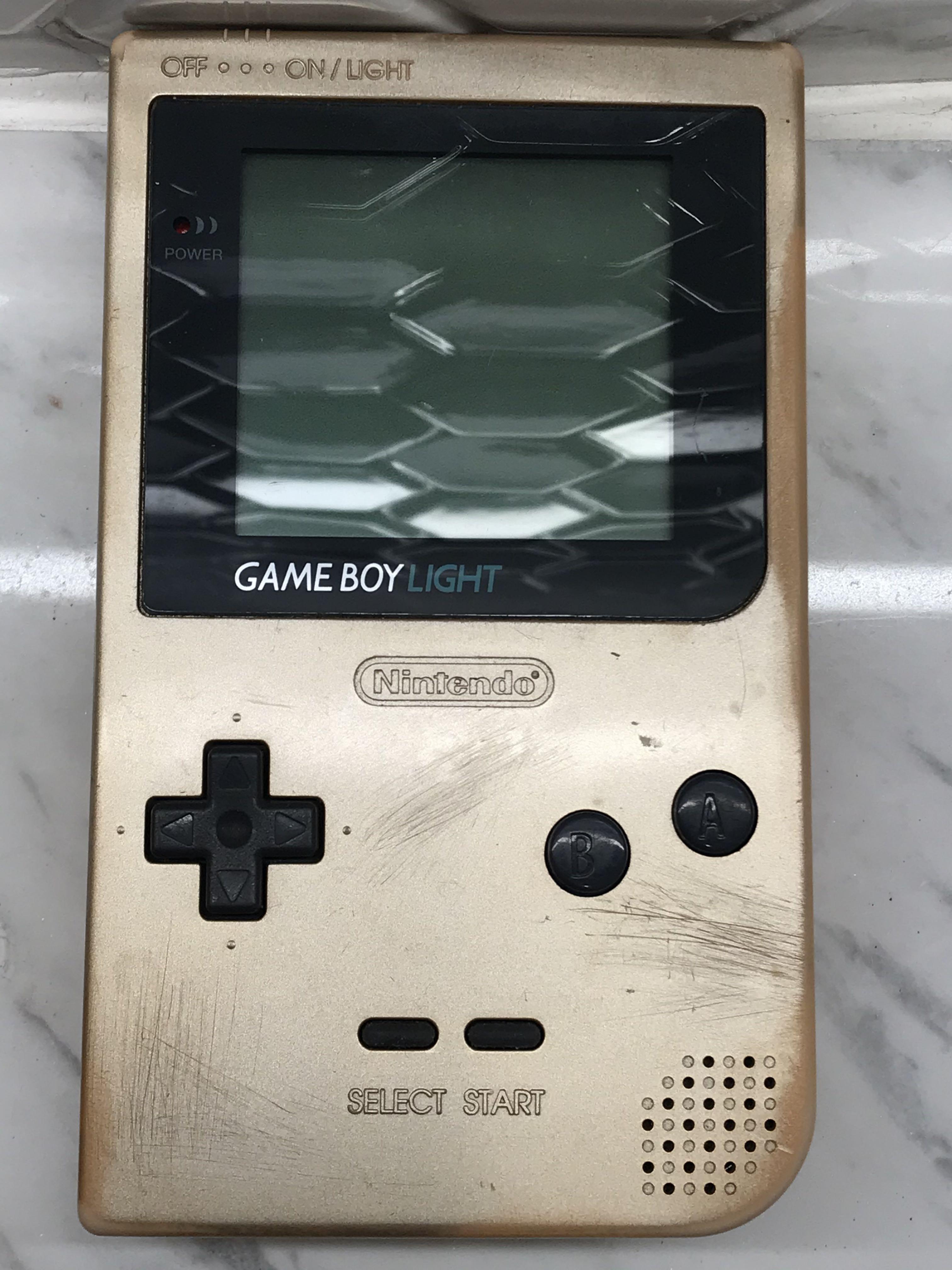 ゲームボーイライト GAME BOY LIGHT ゴールド Nintendo（ゲームボーイ 