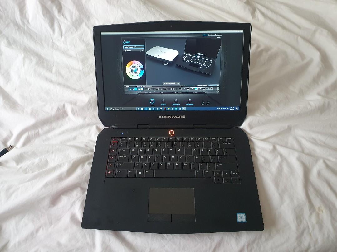 Alienware 15 R2 Core i7 6700HQ GTX 970M 3GB VRAM 16GB RAM 256GB SSD 1TB HDD