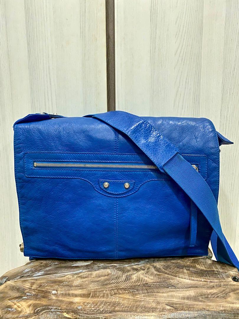 Balenciaga Messenger Bag, Luxury, Bags & Wallets on Carousell