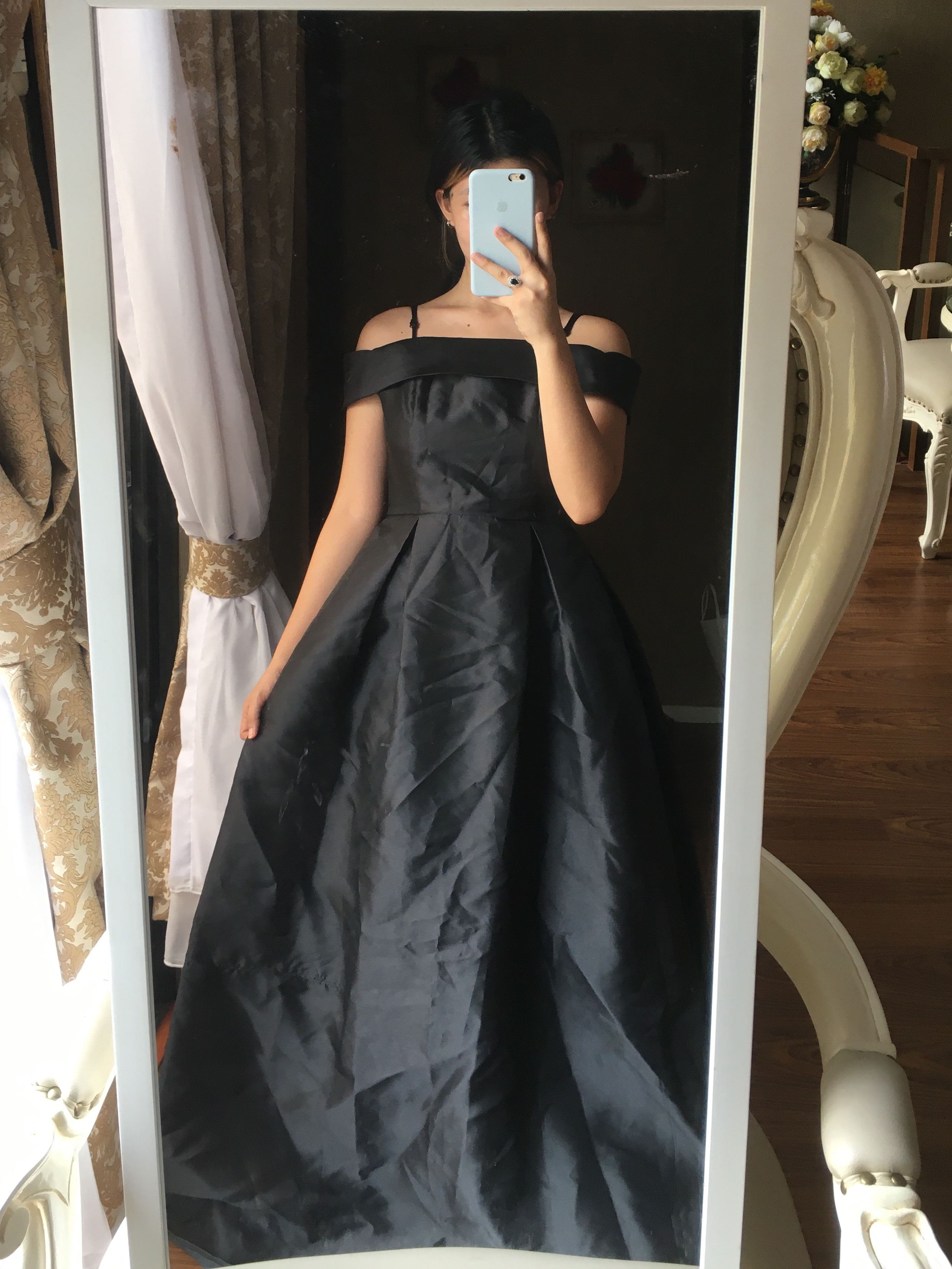 black long gown