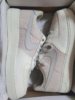 nike air force 1 junior tan