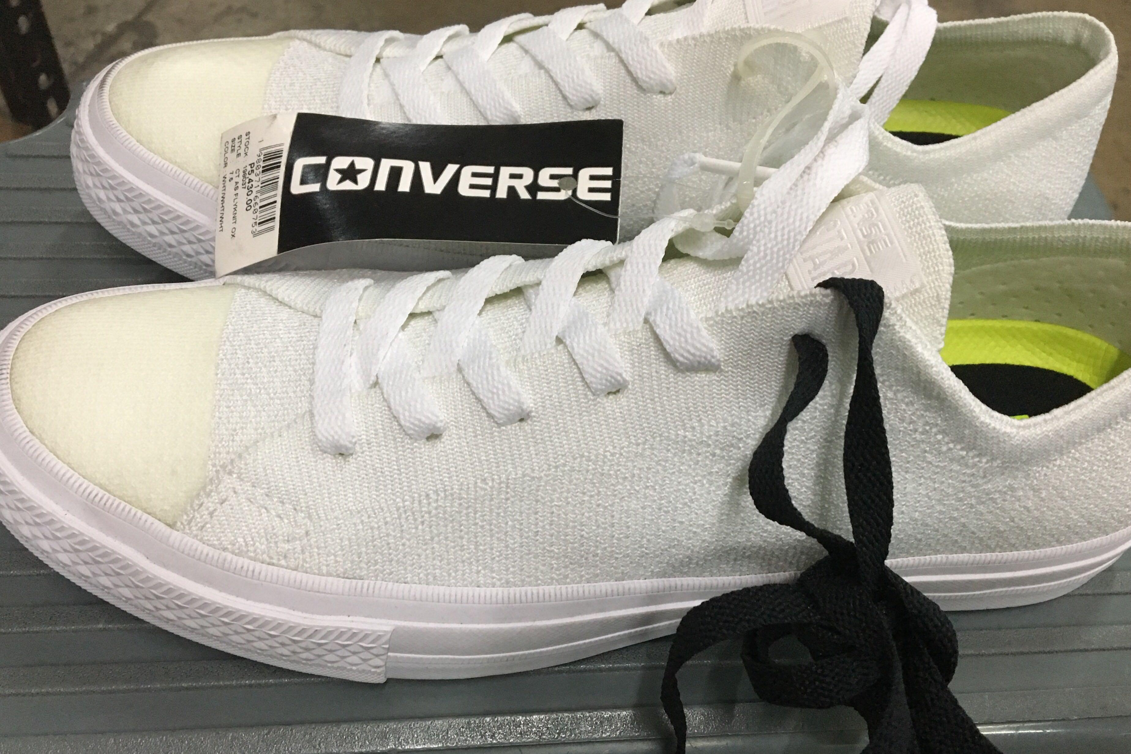 Converse White Flyknit Men s Fashion Footwear Sneakers on Carousell
