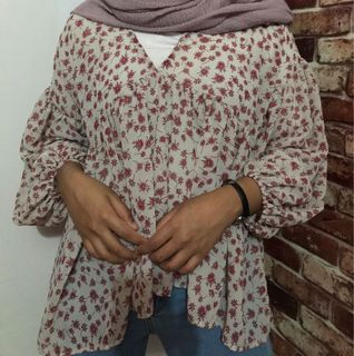 (Category: ) located in . Submitted by love8store (Listing ID 1034782338, Image 1). Description: .