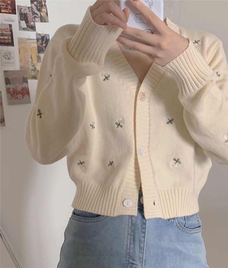 knit cardigan with floral embroidery