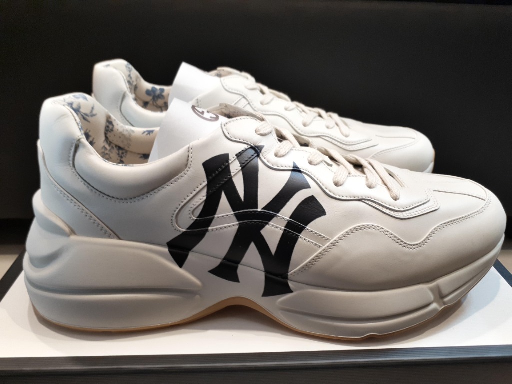 Yankees gucci shoes top