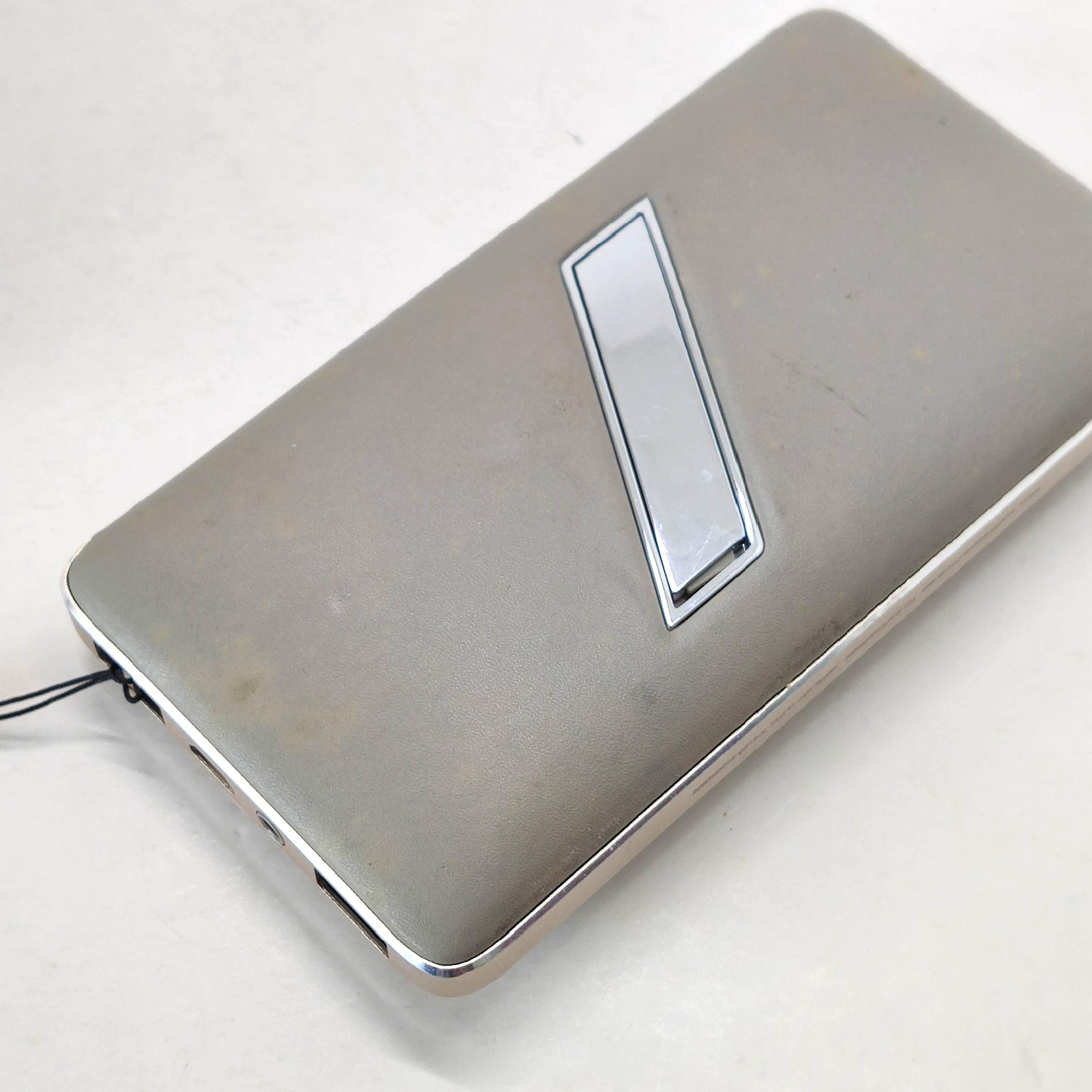 harman kardon esquire mini buzzing