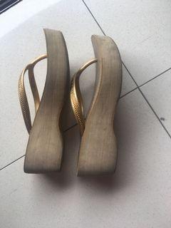 Havaianas High Buy 1 Take 1