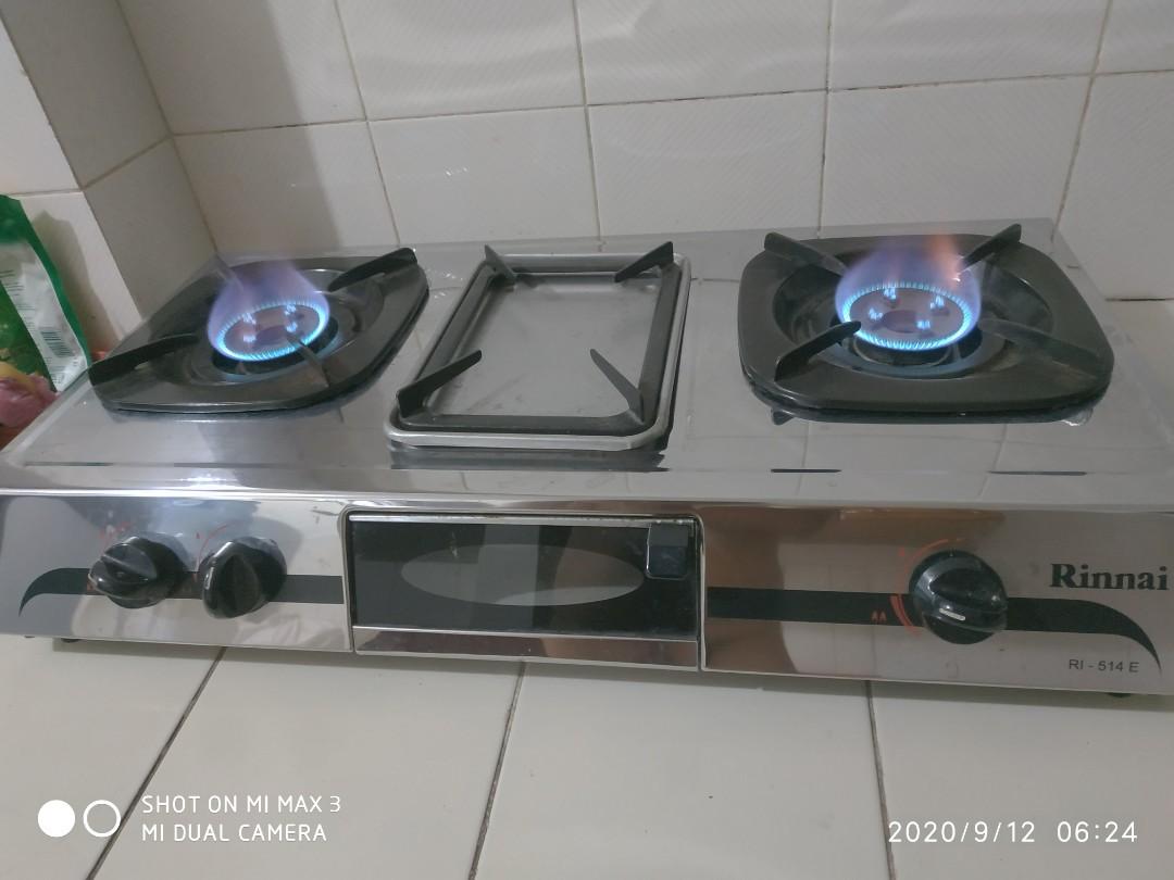 carousell99 Kompor gas tiga tungku Rinnai type RI-514 E dengan pemanggang,  Kitchen u0026 Appliances di Carousell