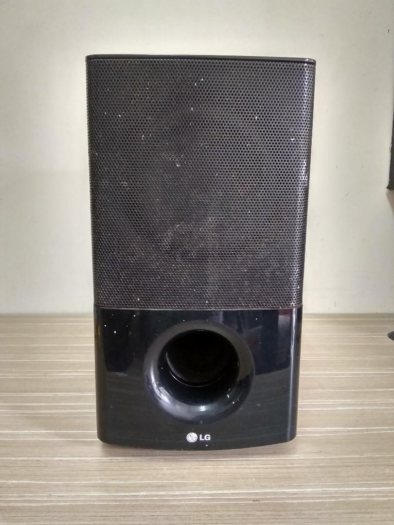 LG subwoofer SH54TMW, Audio, Soundbars, Speakers & Amplifiers on Carousell
