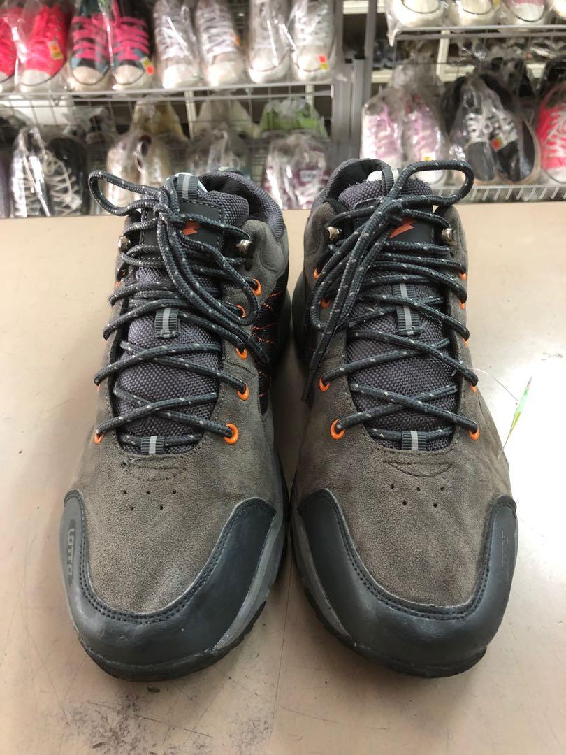 lotto trekking shoes