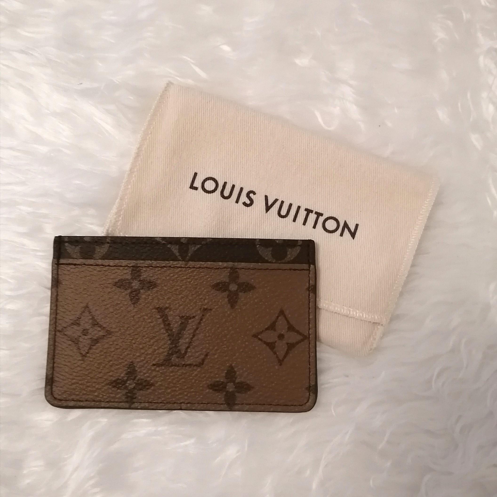 100% authentic Louis Vuitton Card Holder in Reverse Monogram, Luxury, Bags  & Wallets on Carousell