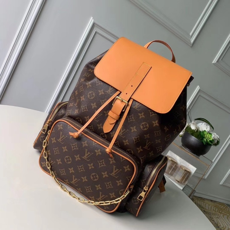 Lv hot sale men backpack