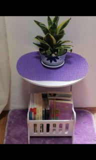 Mini bedside round table