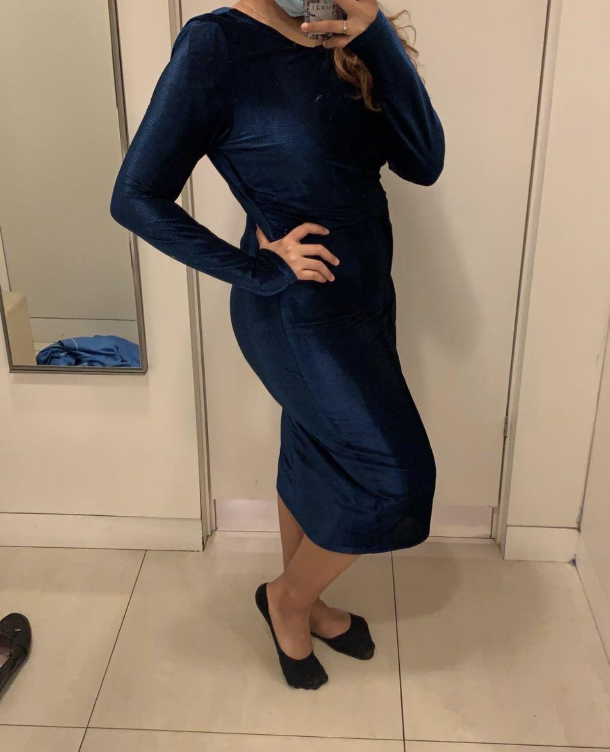 M and top s velvet dress
