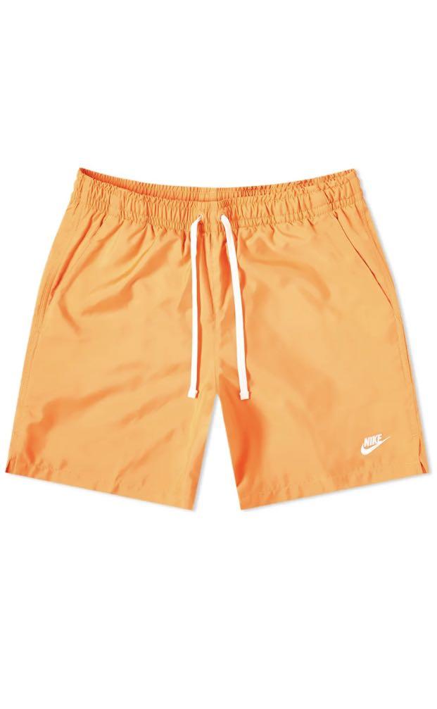 Nike woven shorts Men s Fashion Bottoms Shorts on Carousell