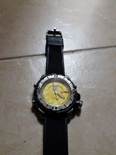 (Category: ) located in . Submitted by nzyir (Listing ID 1034840117, Image 1). Description: .