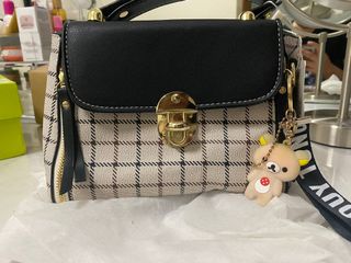 （分類：）位於 。 由 Tauseef786 提交（商品編號 1034827678，圖片 1）。簡介： 。