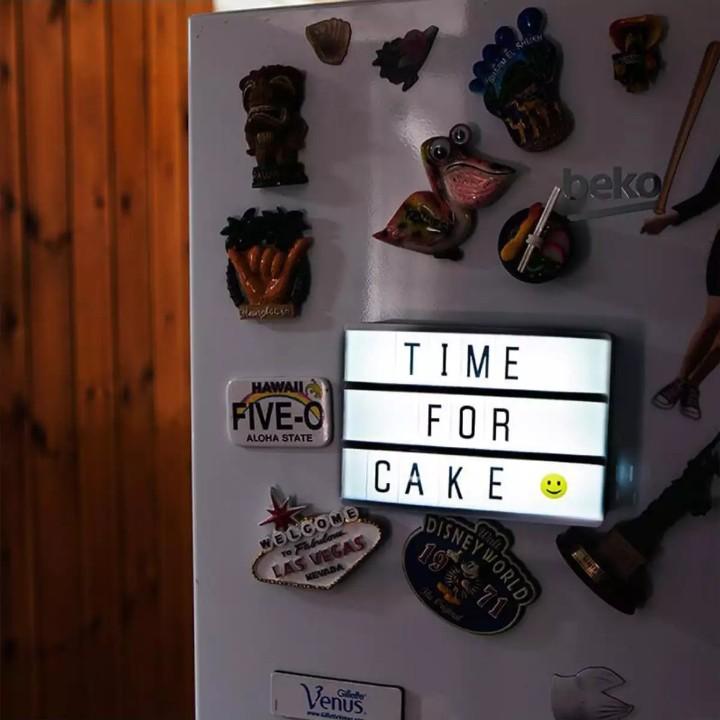 Small sign board with Light (letters num. Include), Hobbies & Toys