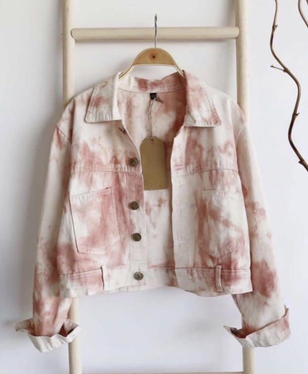 colouring denim jacket