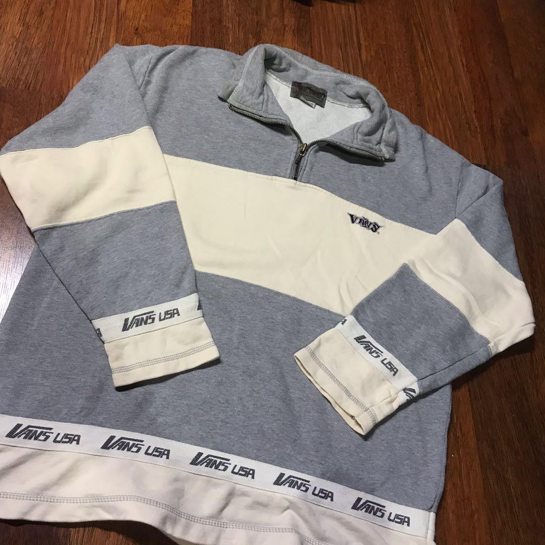 Vintage VANS HALF ZIP USA di Carousell