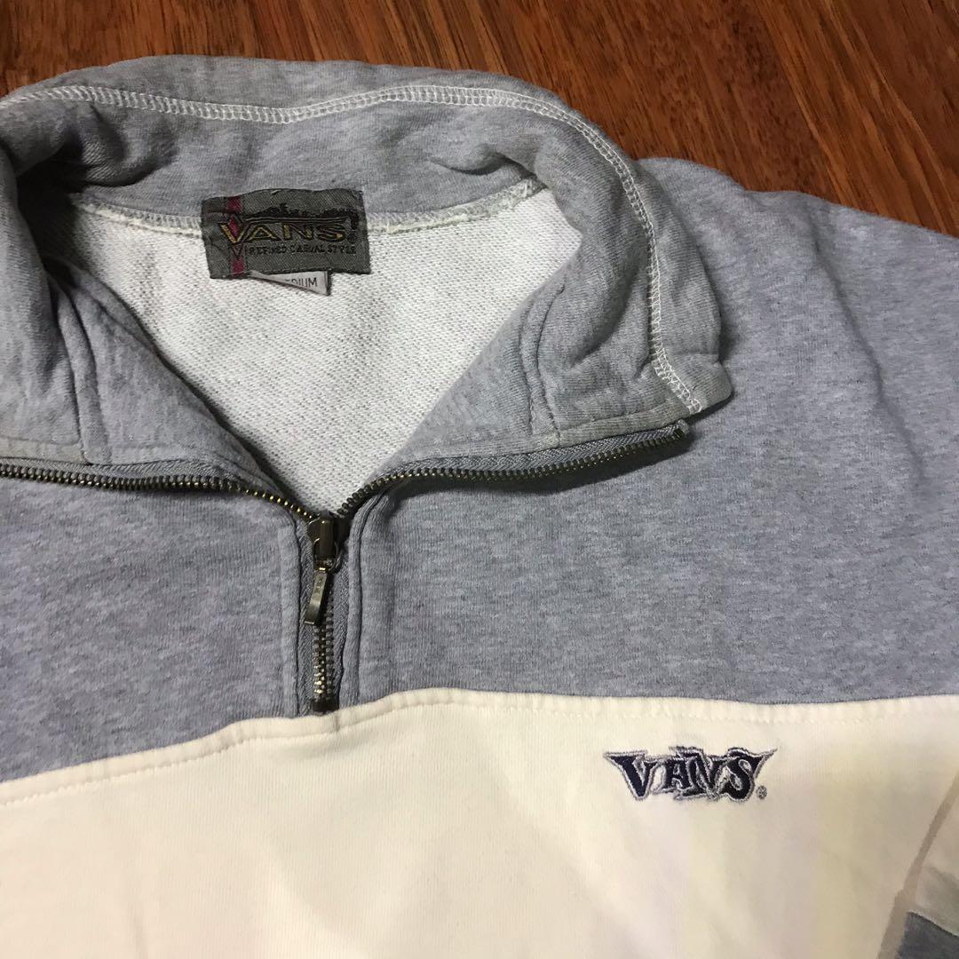 Vintage VANS HALF ZIP USA di Carousell
