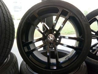 (Category: ) located in . Submitted by Export_Alloy_wheel (Listing ID 1034666771, Image 1). Description: .