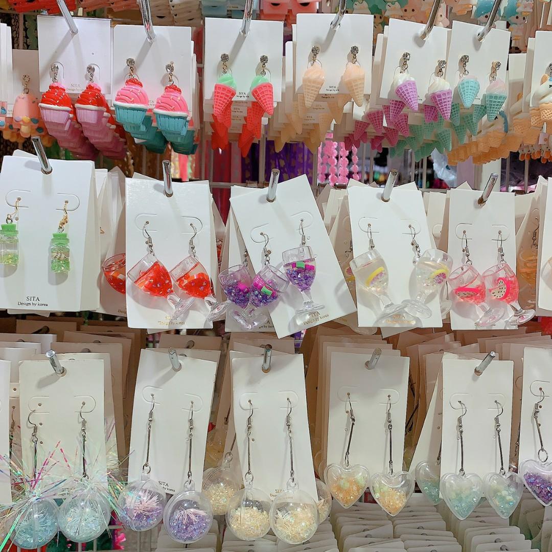 wholesale accessories