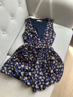 （分類：）位於 。 由 ns_wardrobe 提交（商品編號 1034902959，圖片 1）。簡介： 。