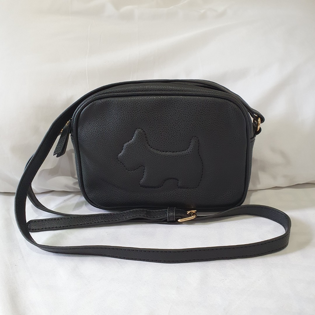 Agatha paris sling bag