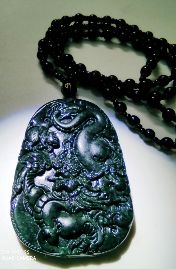 Black jade dragon pendant new arrivals