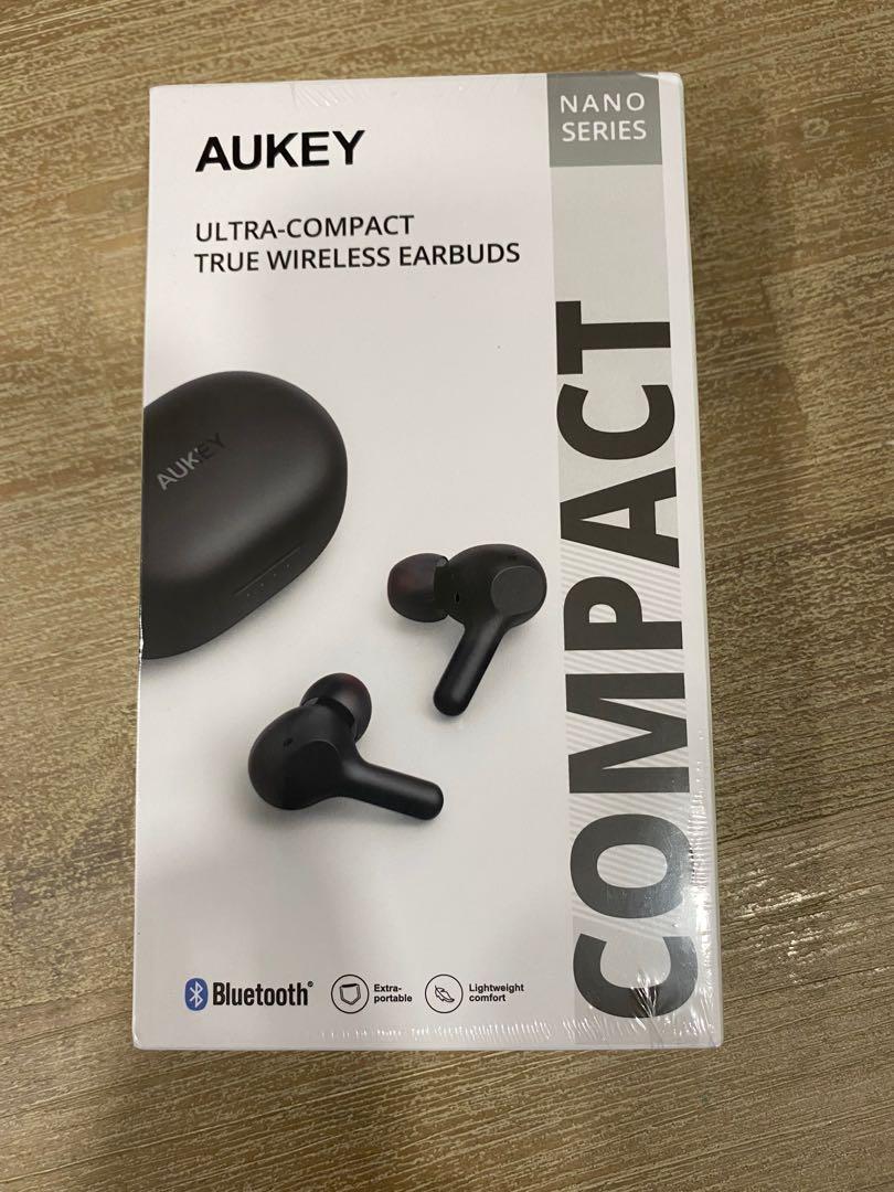aukey ultra compact true wireless earbuds