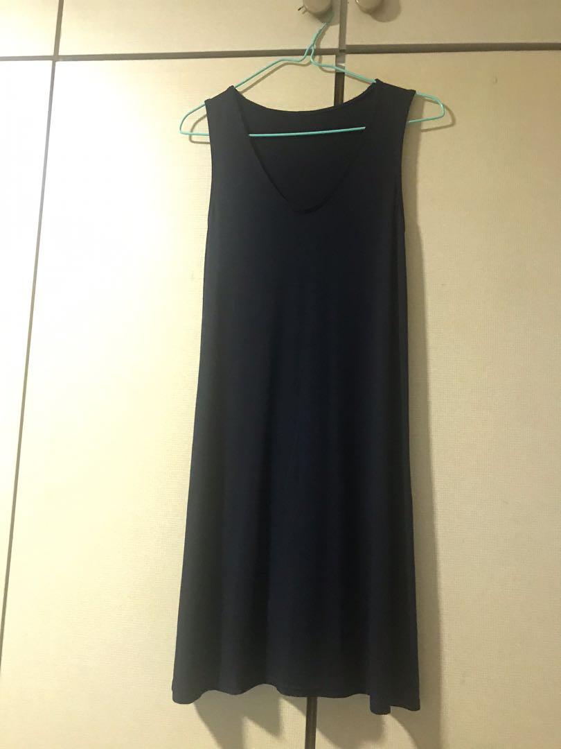 dress black tops