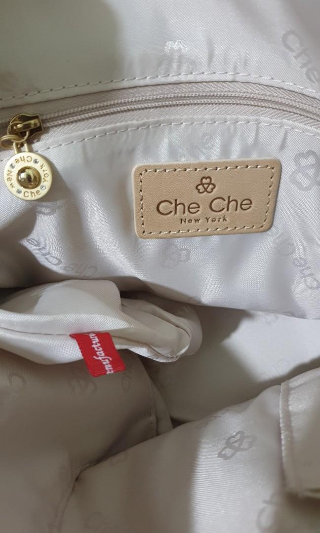 Brand New Che Che New York 2 Way Tote Bag Women S Fashion Bags Wallets Cross Body Bags On Carousell Brand New Che Che New York 2 Way Tote Bag Women S Fashion Bags Wallets Cross Body Bags On Carousell