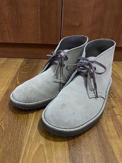 where to buy clarks originals