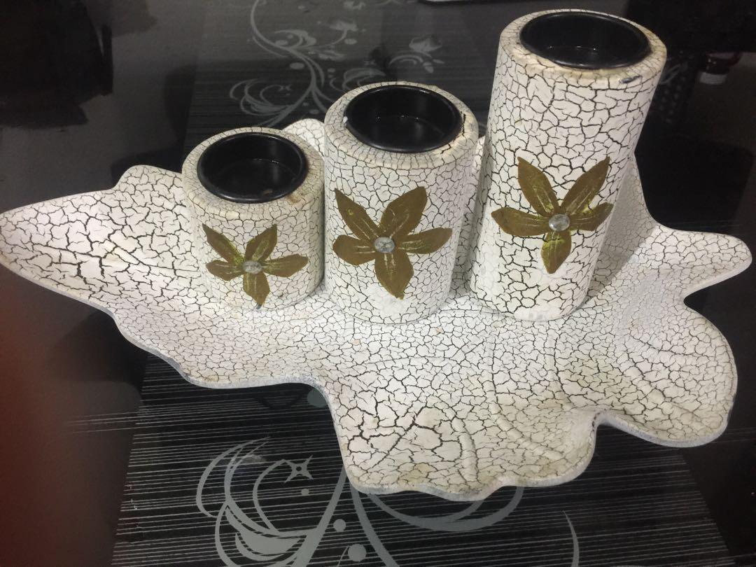 Elegant Candle Holder (Category: Other Home Decor) located in Quezon City. Submitted by rmave (Listing ID 1035097065, Image 2). Description: White & Gold Candle Holder Elegant and Unique design Perfect for center and console table In good condition just needs a little cleaning Hard material and Washable Price: P800 Last Price: P400( dont ask, fixed na!) Sf by the buyer.