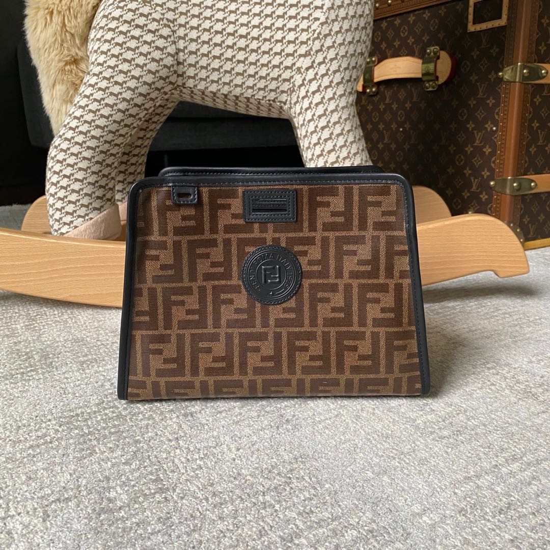 Fendi Peekaboo Defender Cover Luxury Bags Wallets on