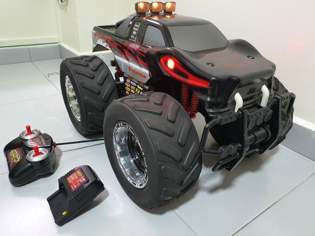 fast lane rc snake bite monster truck