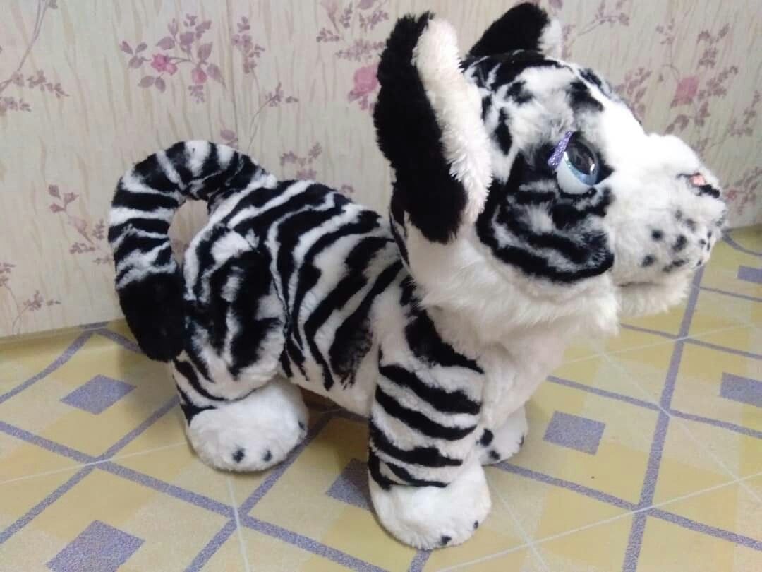 Furreal friends tiger ivory top