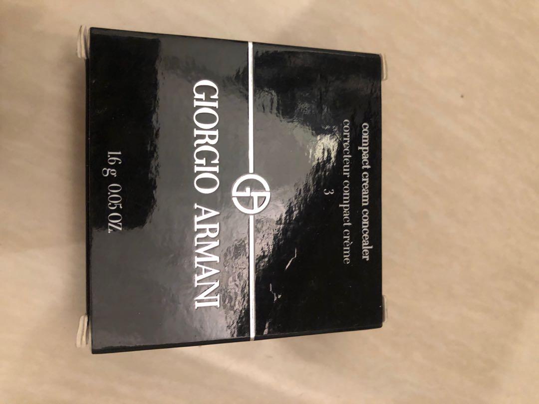 armani compact cream concealer
