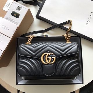 (Category: ) located in . Submitted by louisaaabags (Listing ID 1035089703, Image 1). Description: .