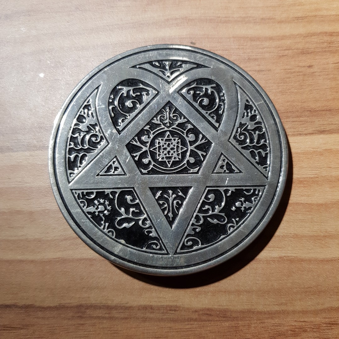 Heartagram new arrivals belt buckle