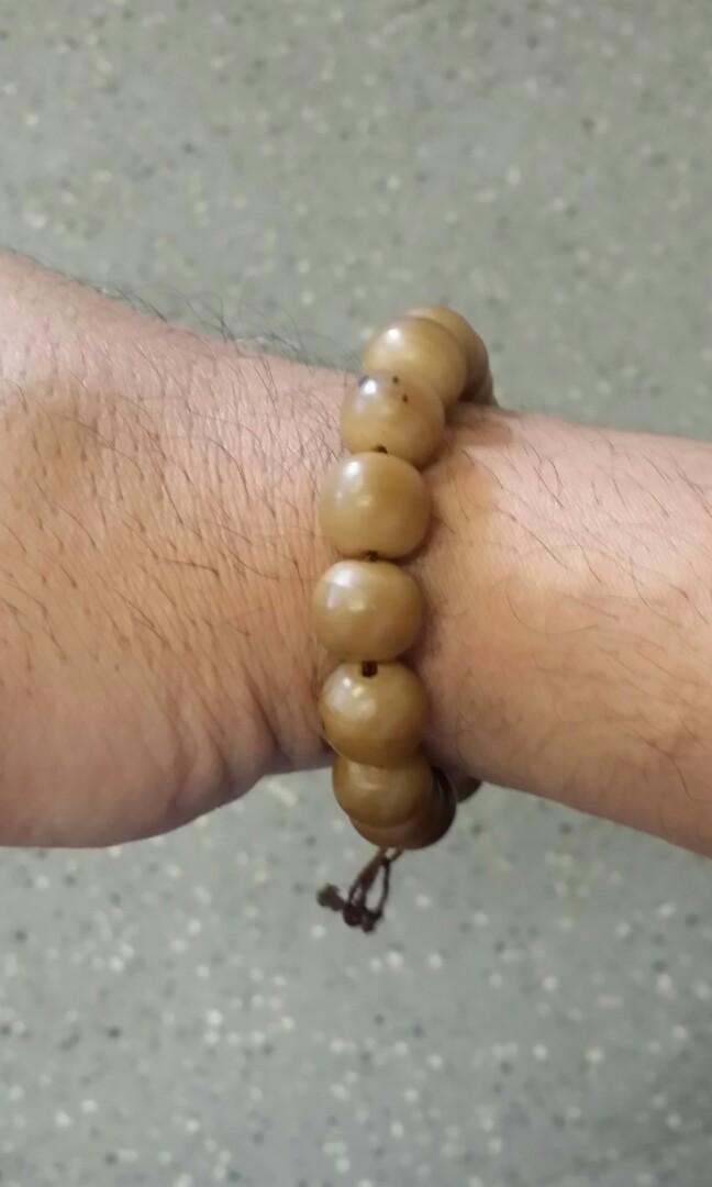Iboi Seeds 18 Beats Bangles Gelang Iboi 18 Biji Yg Berwarna Harus Ditempah Hobbies Toys Memorabilia Collectibles Religious Items On Carousell
