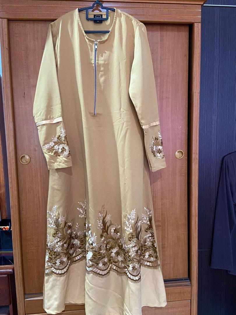 Jubah Muslimah Clothing Couture Mcc Muslimah Fashion Dresses On Carousell