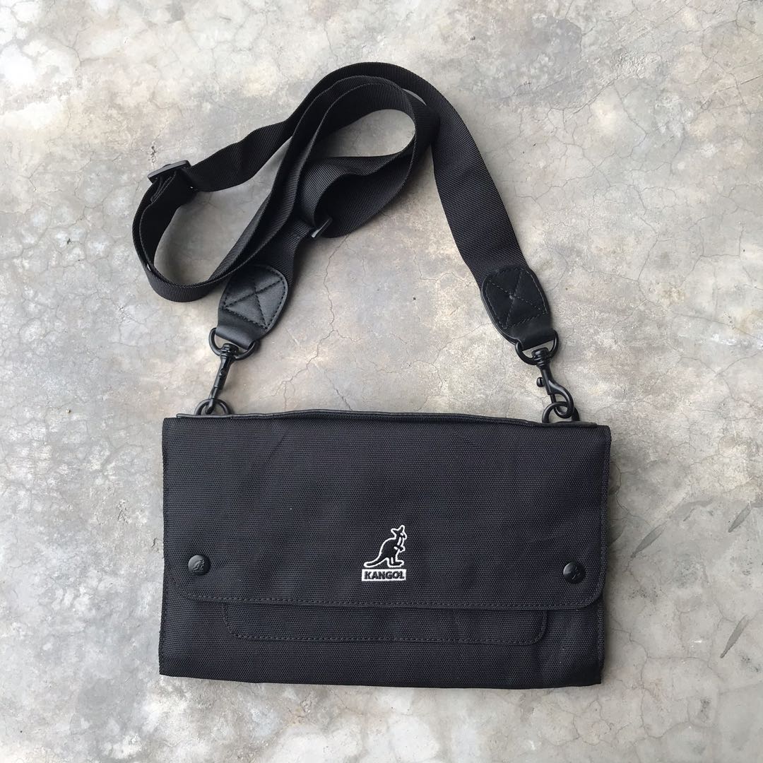 KANGOL CORDURA SLING BAG