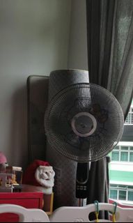 (Category: ) located in . Submitted by zx172 (Listing ID 1034920596, Image 1). Description: .