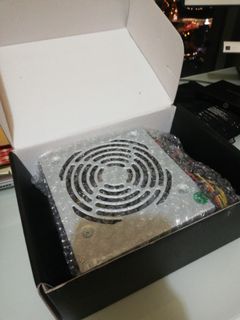 （分類：）位於 。 由 eunicelam151 提交（商品編號 1035052614，圖片 1）。簡介： 。